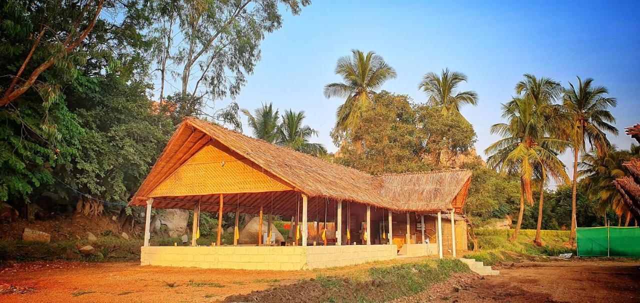 Lazy Panda Hotell Hampi Exteriör bild